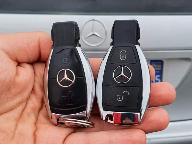 Mercedes-Benz · clé semi-intelligente par LT Key Services