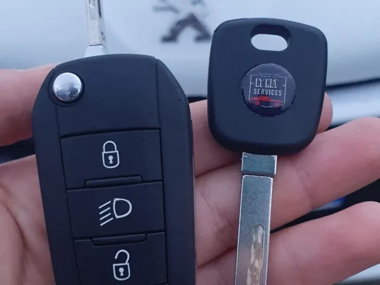 Clé simple avec transpondeur par LT Key Services